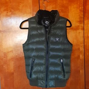 American Eagle Green Puffer Vest